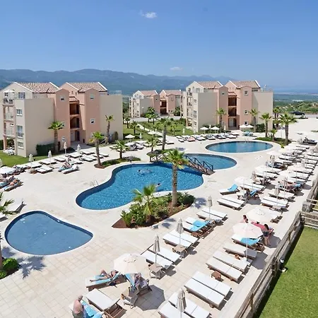 Resort Golf Houses *